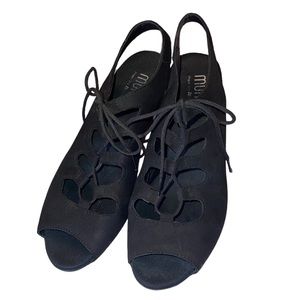 Munro Jillie Black Nubuck Lace-up Slingback Sandals 2” Heels Women’s Size 7.5 M
